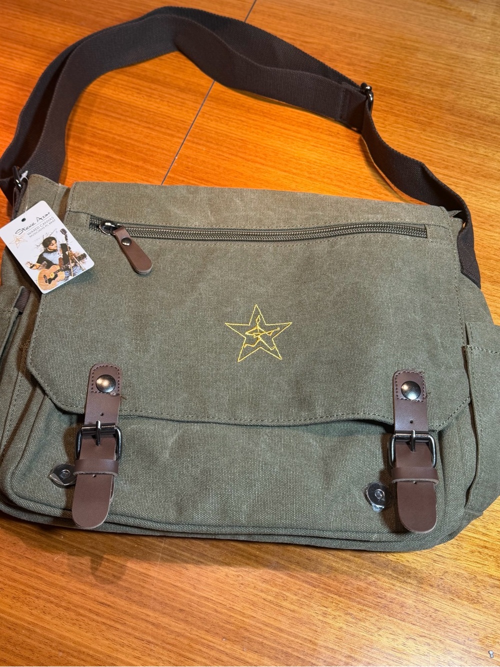 NWT Steve Azar Waxed Canvas Musician’s PC Brief|Messenger Bag in Olive Green